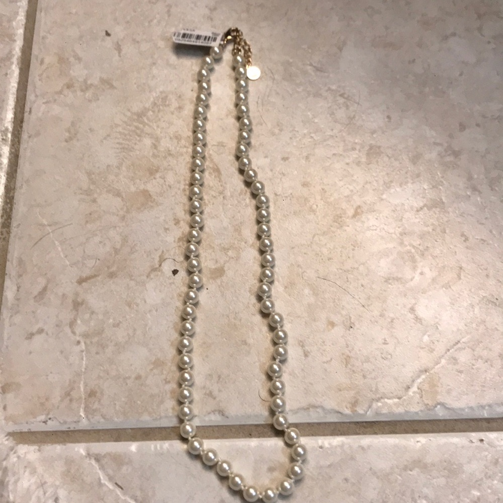 Beautiful real pearl necklace from macys. NWT
